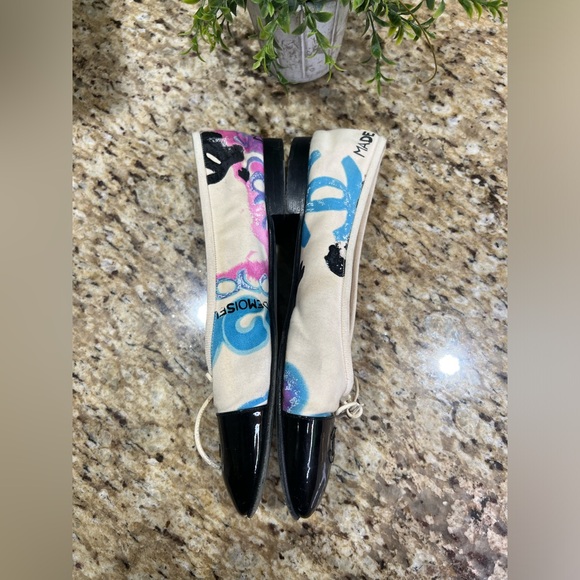 CHANEL VTG Graffiti Cap-Toe Interlocking CC Logo Ballet Flats 40 - Picture 4 of 13